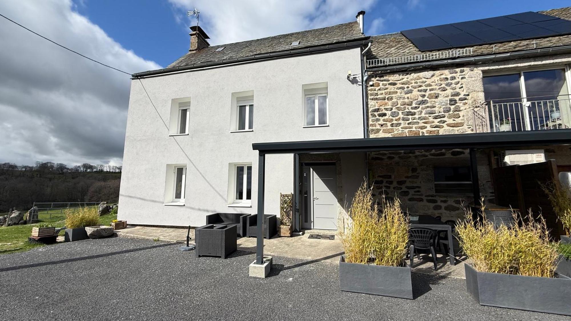 فيلا Fontanies En Aubrac لاغيول المظهر الخارجي الصورة